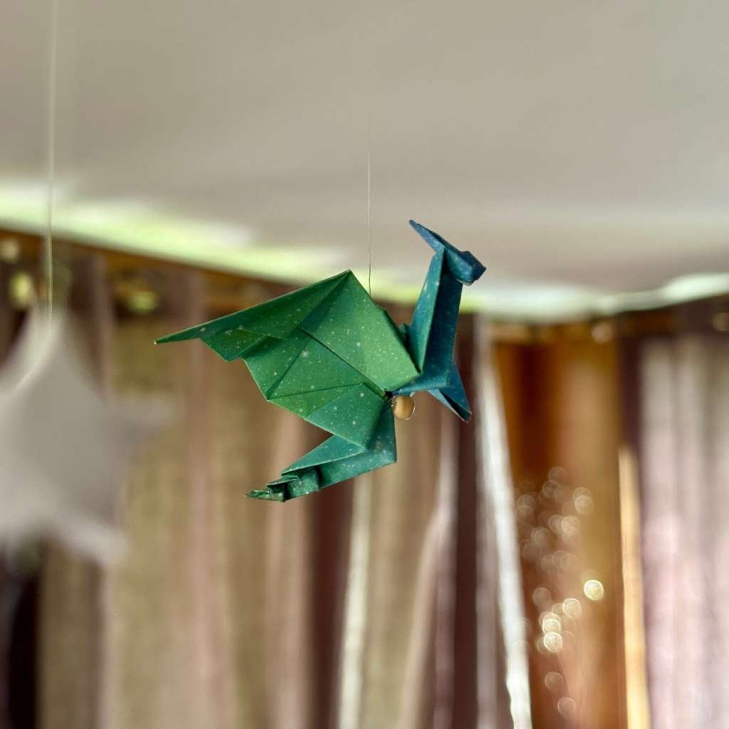 Le mobile dragon est composé d